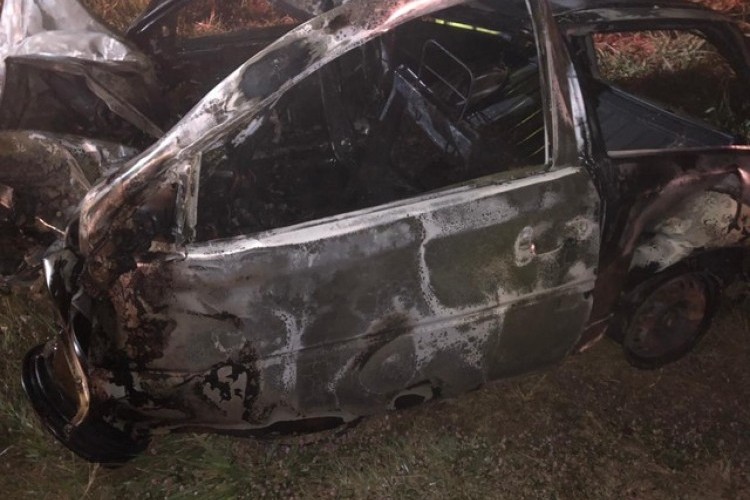 https://radiomodaorioverde.com.br/uploads/news/Motorista morre carbonizado após acidente entre carro e carreta na rodovia Assis Chateaubriand