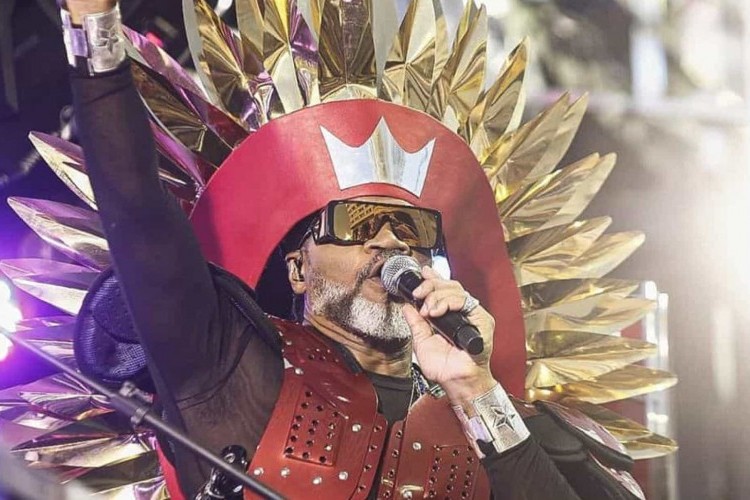 https://radiomodaorioverde.com.br/uploads/news/Carlinhos Brown afirma que a música brasileira interessa ao mundo