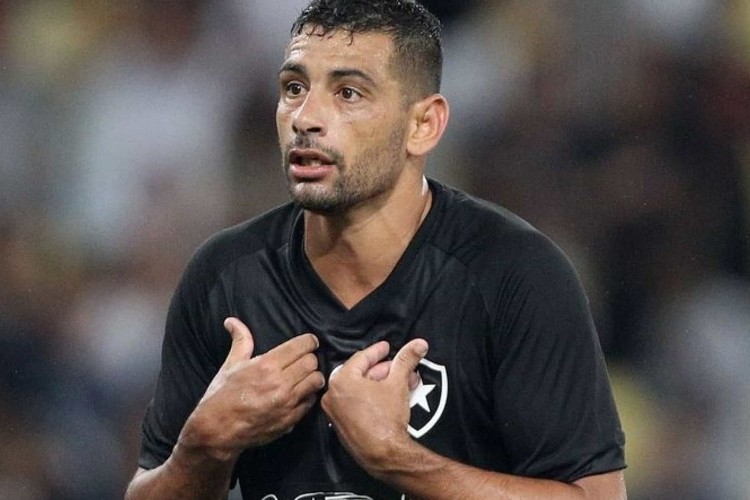 https://radiomodaorioverde.com.br/uploads/news/Botafogo e Diego Souza chegam a acordo para a rescisão de contrato