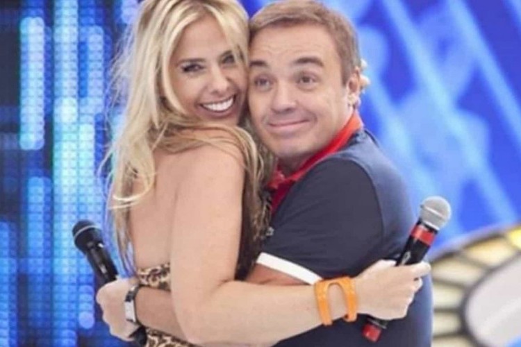 https://radiomodaorioverde.com.br/uploads/news/Adriane Galisteu é escalada para comandar programas de Gugu na Record