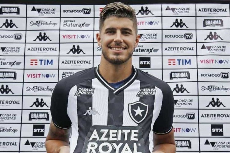 https://radiomodaorioverde.com.br/uploads/news/Pedro Raul vira dúvida no Botafogo para estreia na Copa do Brasil