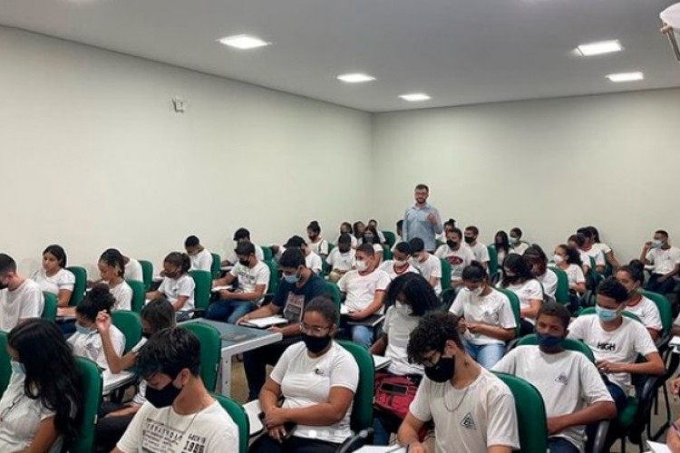 https://radiomodaorioverde.com.br/uploads/news/Iturama: 1ª turma da Guarda Mirim estuda conhecimentos gerais, institucionais e bancários