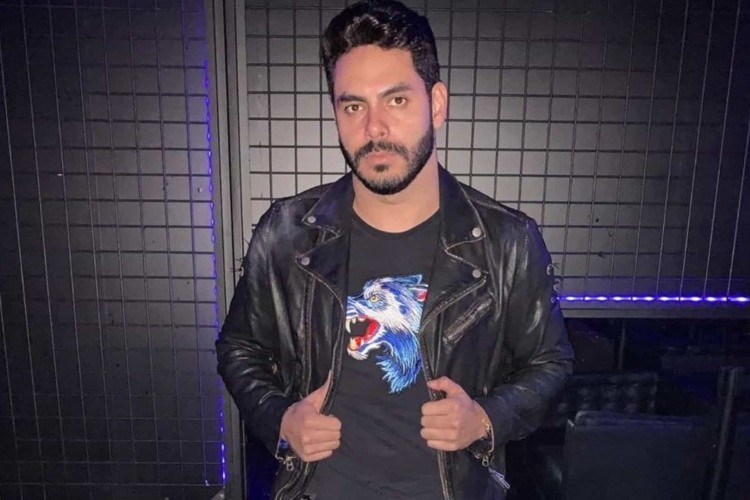 https://radiomodaorioverde.com.br/uploads/news/Cantor sertanejo Rodolffo diz que já ficou com Juliette e ficaria de novo
